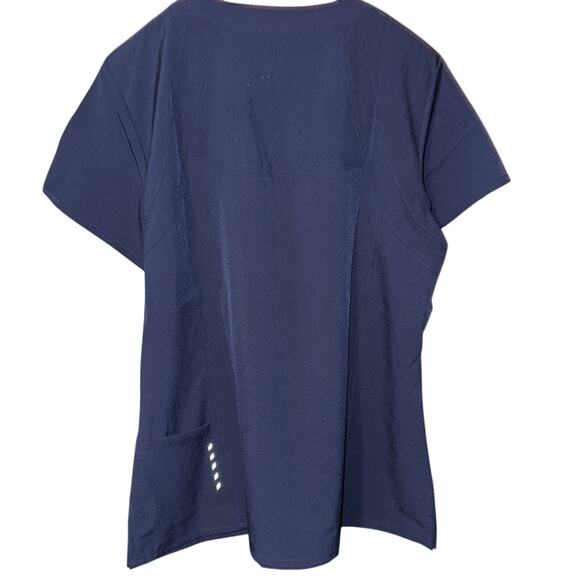 Barco One Scrub Top V-Neck Princess Perforated Womens Top 4 pocket Navy Blue XL - Picture 9 of 9